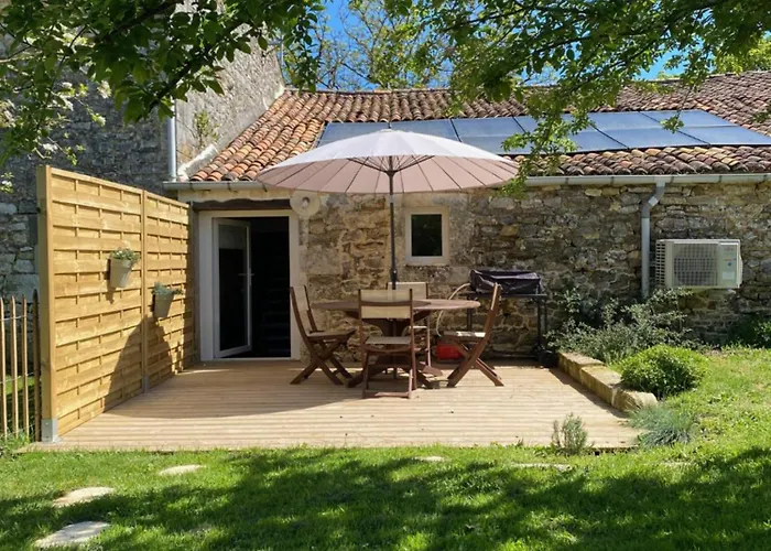 Le Domaine Du Petit Bois, Gite L\'Etable