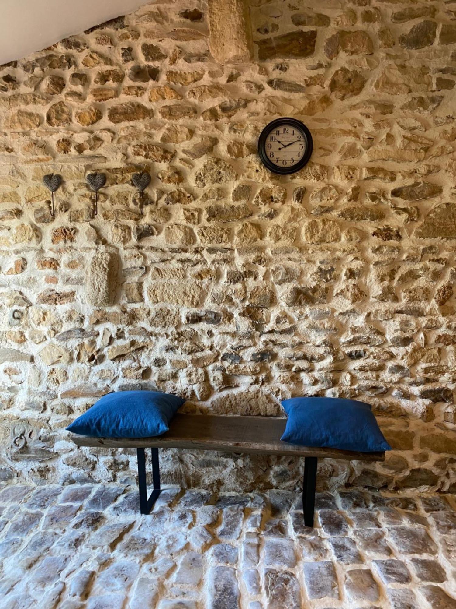 Holiday home Le Domaine Du Petit Bois, L'etable Varzay