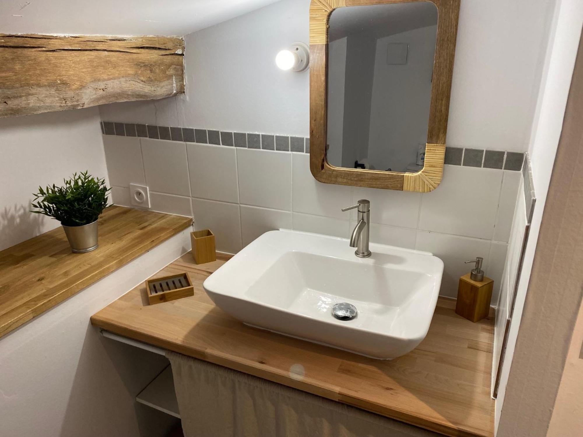 Holiday home Le Domaine Du Petit Bois, L'etable