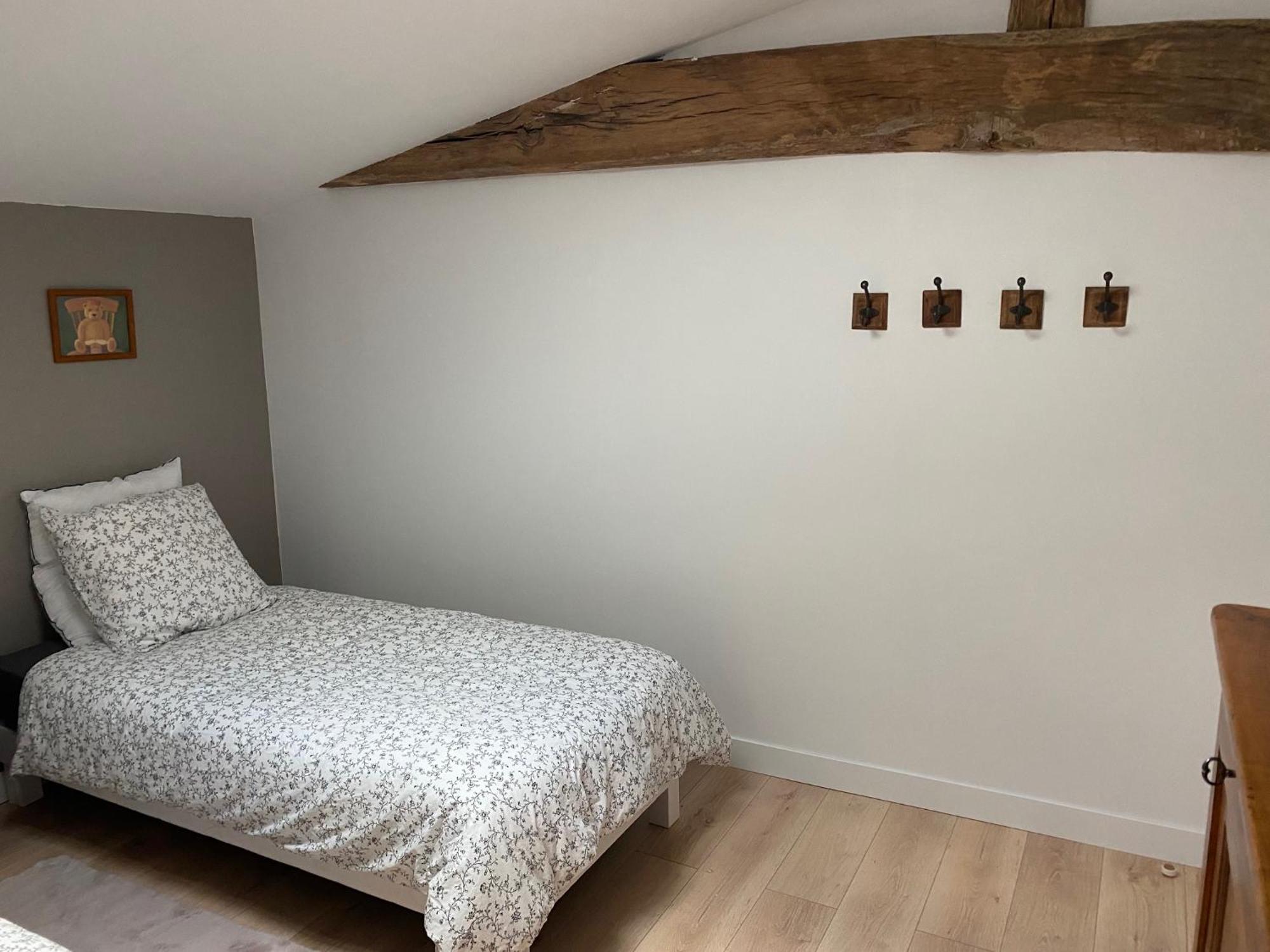 Le Domaine Du Petit Bois, L'etable Varzay