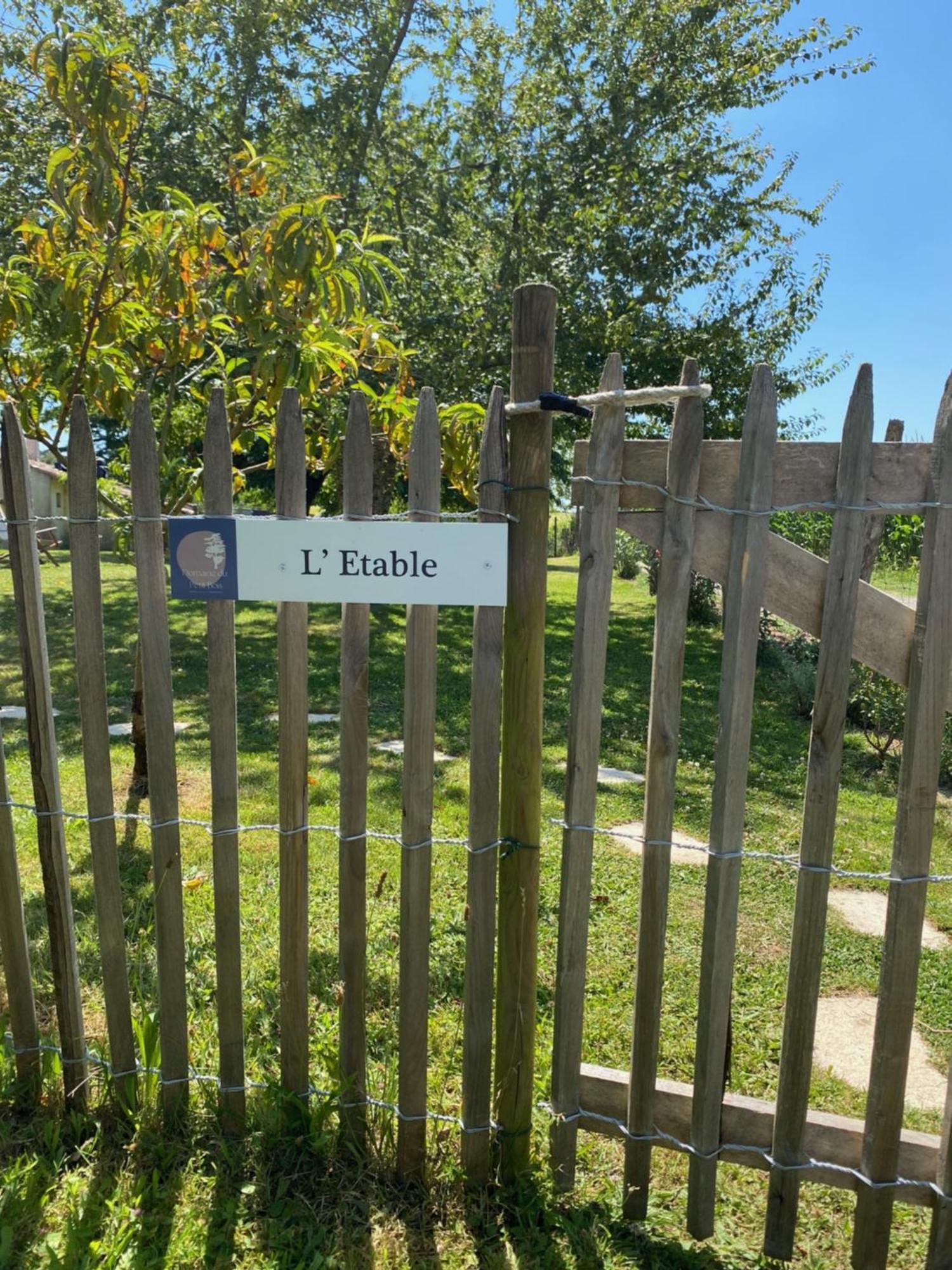 Le Domaine Du Petit Bois, L'etable *